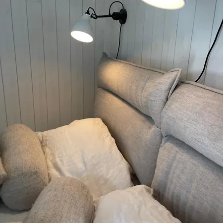 Villa Yksityinen Saari Ulkomerellae! Hitis