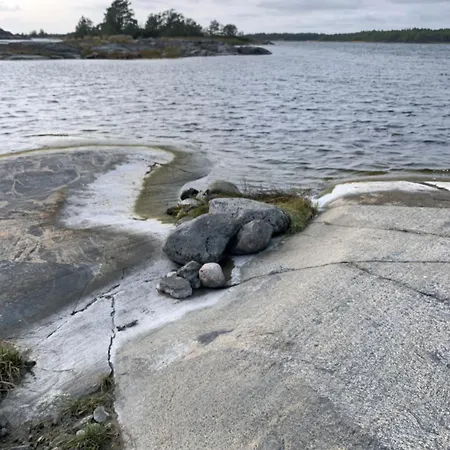 Villa Yksityinen Saari Ulkomerellae! Hitis